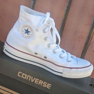 Converse Hi Top White Chuck Taylor All Stars